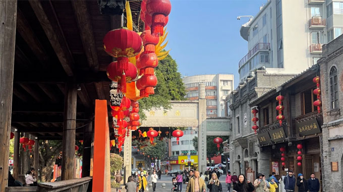 福建商學(xué)院“書香+非遺，共赴福文化的奇妙冒險(xiǎn)！”實(shí)踐活動(dòng)