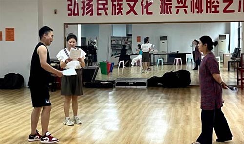 探尋傳統(tǒng)文化，感受柳腔魅力